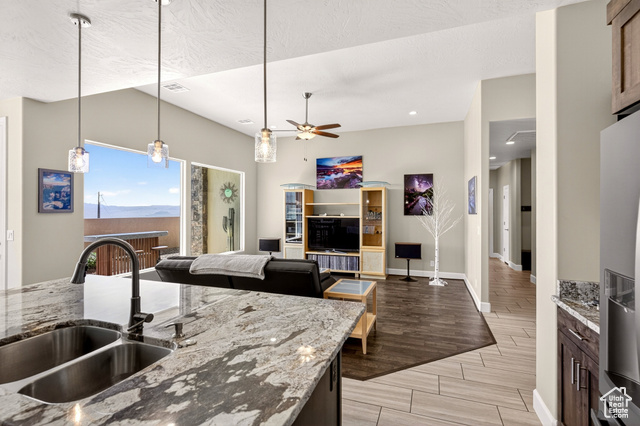 Photo 12 for MLS #2097544 at 1445 W Firepit Knoll Dr