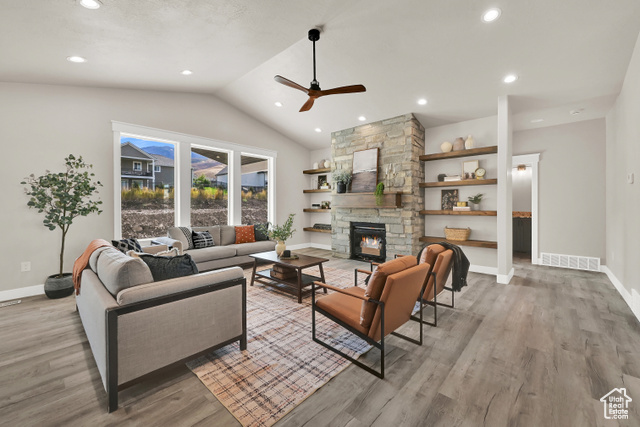 Photo 3 for MLS #2097586 at 236 S 1100 East