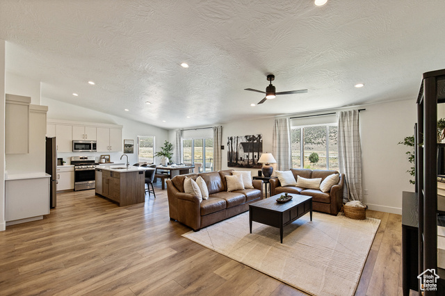 Photo 9 for MLS #2097594 at 2539 W Black Sage Dr