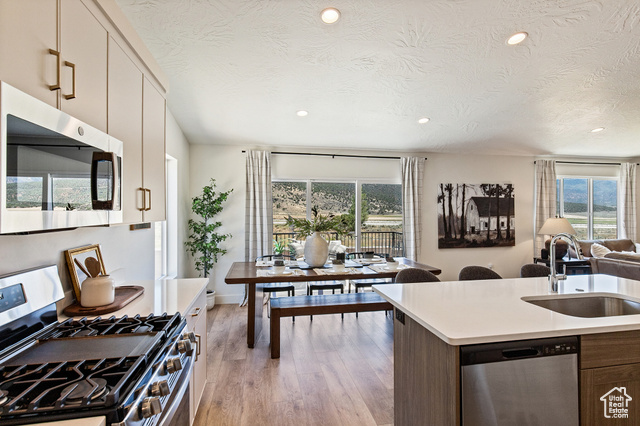 Photo 14 for MLS #2097594 at 2539 W Black Sage Dr