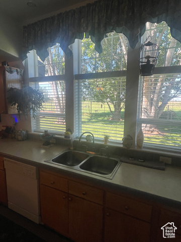 Photo 12 for MLS #2097605 at 5518 E 500 North