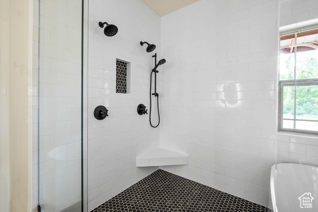 Photo 23 for MLS #2097648 at 8817 E Mountain Valley Dr