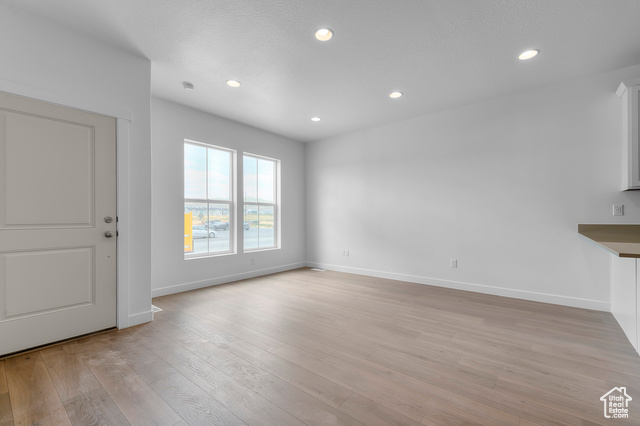 Photo 4 for MLS #2097702 at 1860 N 3600 West