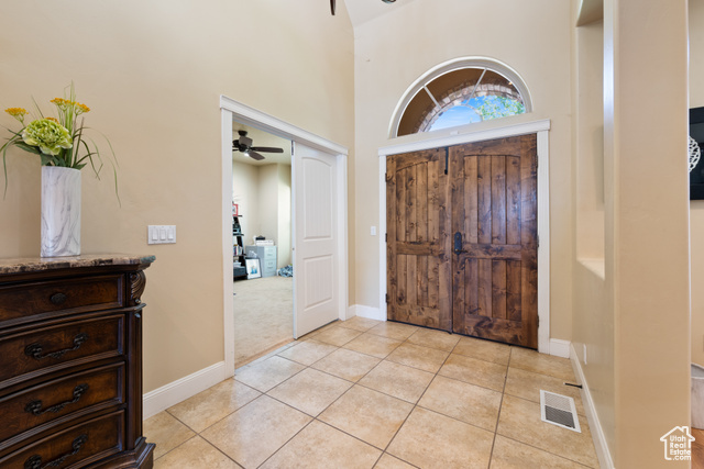 Photo 2 for MLS #2097728 at 358 S 1040 West