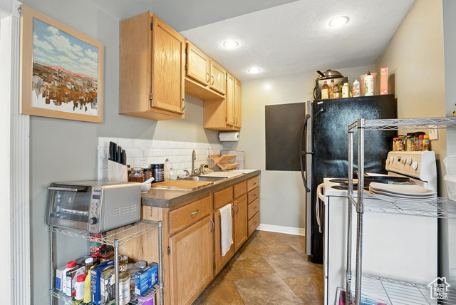 Photo 11 for MLS #2097771 at 2885 S 300 East