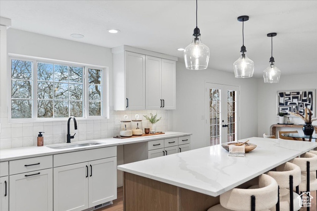 Photo 4 for MLS #2097774 at 717 Woodridge Dr