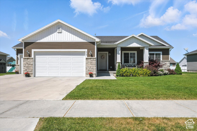 516 S 770 E, Hyrum UT 84319