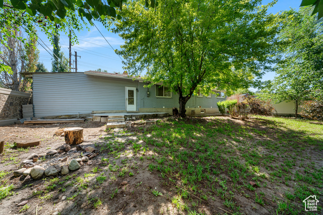 Photo 22 for MLS #2097793 at 5726 S Highland Dr