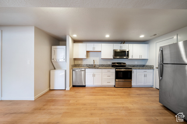 Photo 18 for MLS #2097793 at 5726 S Highland Dr