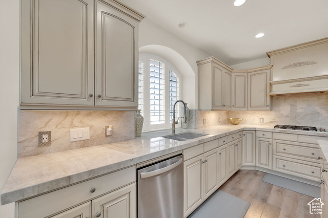 Photo 10 for MLS #2097904 at 7187 Villandrie Ln