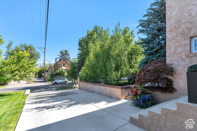 Photo 55 for MLS #2097920 at 1120 E Yale Ave