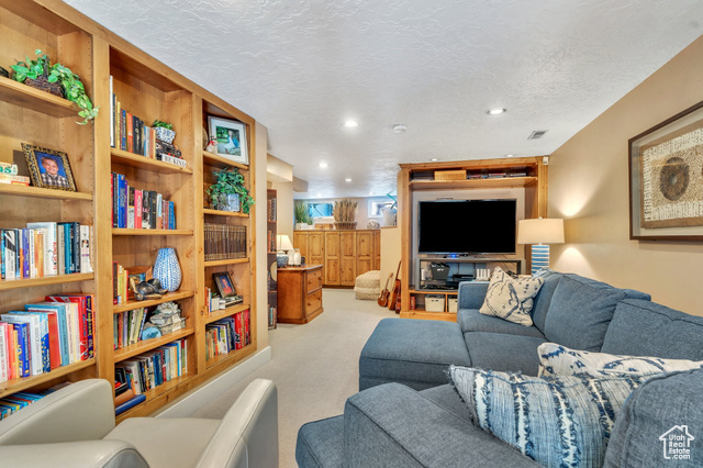 Photo 33 for MLS #2097920 at 1120 E Yale Ave