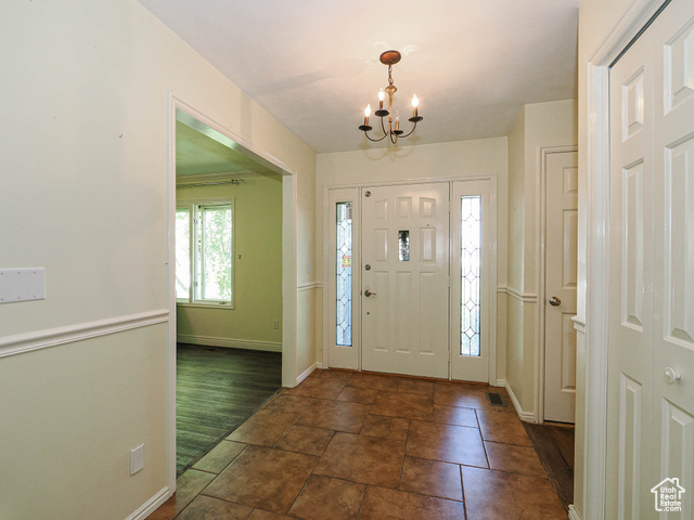 Photo 13 for MLS #2097938 at 1473 E Millcreek Way