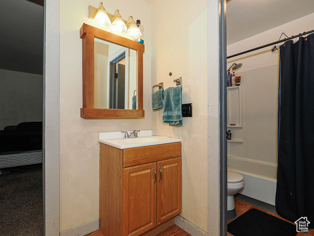 Photo 17 for MLS #2097956 at 2318 W 4220 South