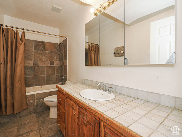 Photo 32 for MLS #2097959 at 321 E Bardsley Way