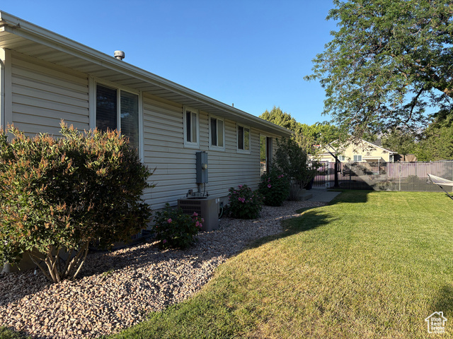 Photo 38 for MLS #2097980 at 1201 W Marinwood Ave