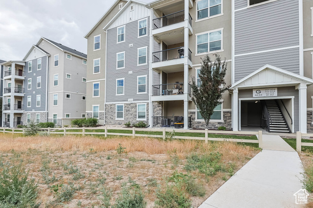 Photo 32 for MLS #2097994 at 4234 W Mckellen Dr #G301