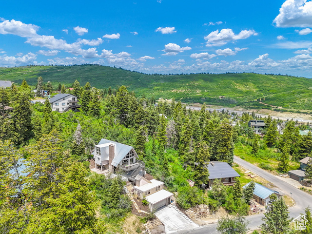 Photo 49 for MLS #2098003 at 575 Upper Evergreen Dr