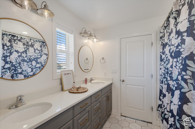 Photo 12 for MLS #2098004 at 13 W 1370 South