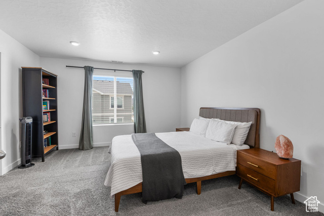 Photo 14 for MLS #2098005 at 943 E Drifter Ln