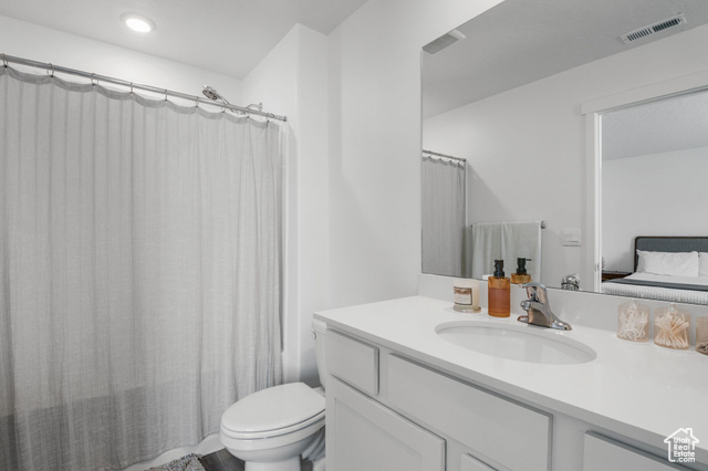 Photo 16 for MLS #2098005 at 943 E Drifter Ln