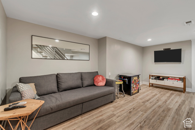 Photo 17 for MLS #2098006 at 1221 E 800 South