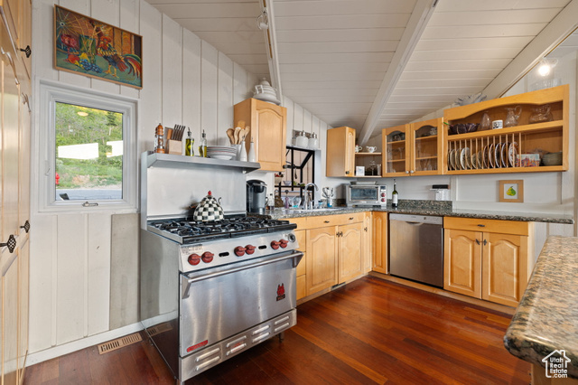 Photo 16 for MLS #2098011 at 235 Mchenry Ave