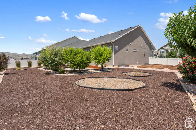 Photo 30 for MLS #2098019 at 3301 W Cramden Dr