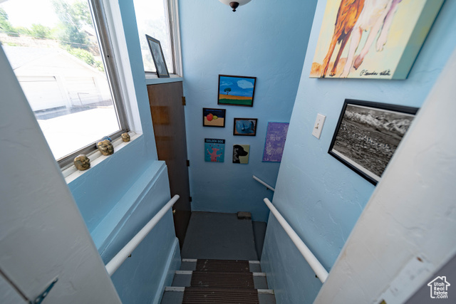 Photo 31 for MLS #2098043 at 169 N Main St