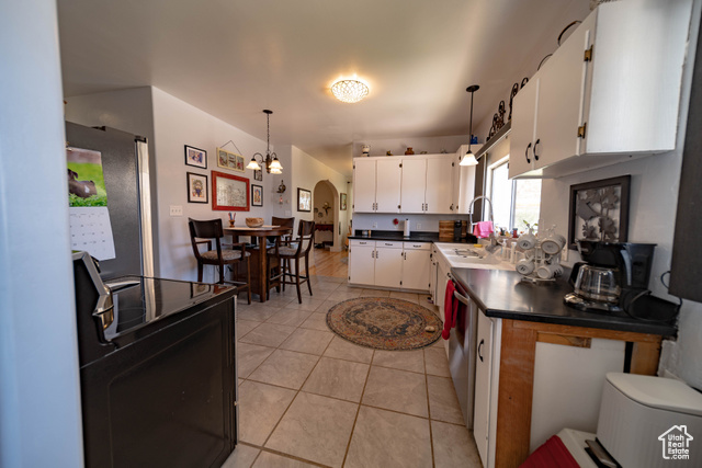 Photo 18 for MLS #2098043 at 169 N Main St