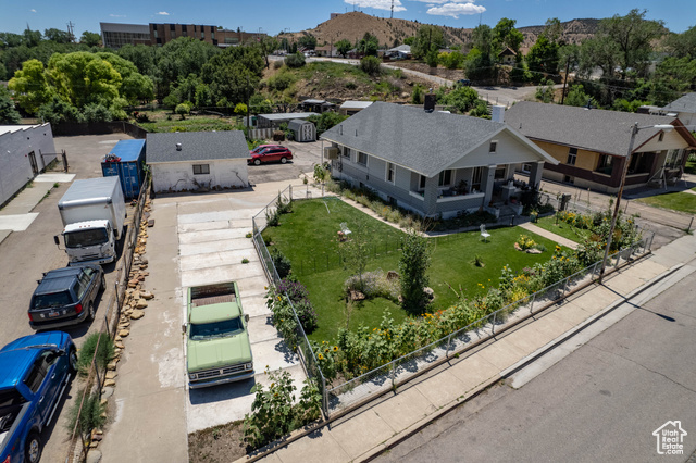 Photo 123 for MLS #2098043 at 169 N Main St