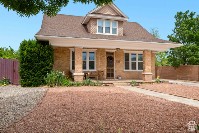 MLS #2098044                     located at 266 W 200 South,
                     Hurricane, UT