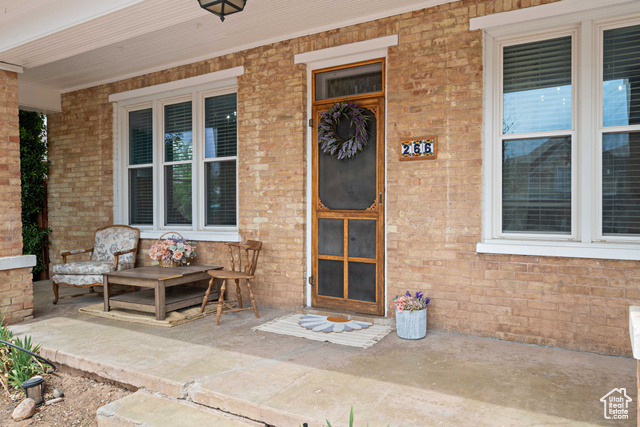 Photo 3 for MLS #2098044 at 266 W 200 South