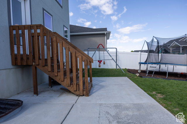 Photo 7 for MLS #2098058 at 2448 W Anne Ave