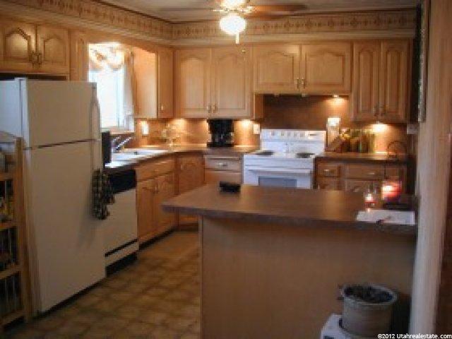9349 Jean Dr, Sandy, UT 84070 — photo 2