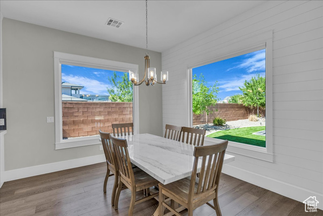 Photo 5 for MLS #2098069 at 2249 E Fieldstone Cir