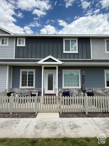 Photo 23 for MLS #2098088 at 7579 N Cottage Ln