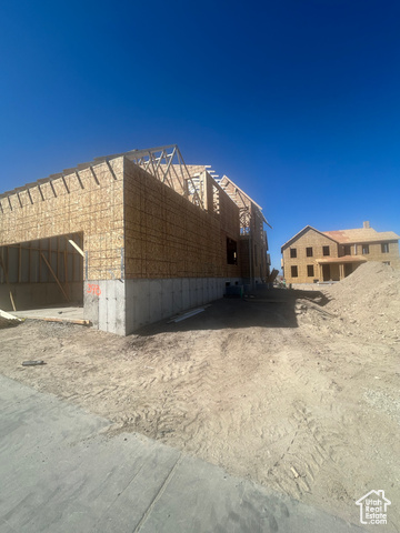 Photo 5 for MLS #2098109 at 11377 S Offshore Way #378