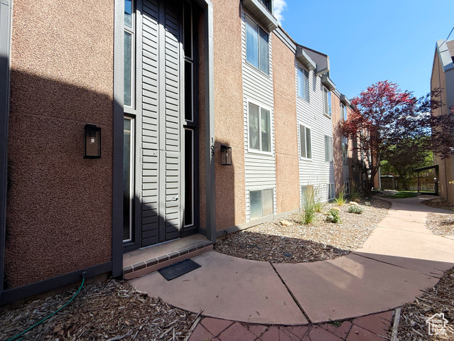 165 E 100 N #F, Logan UT 84321