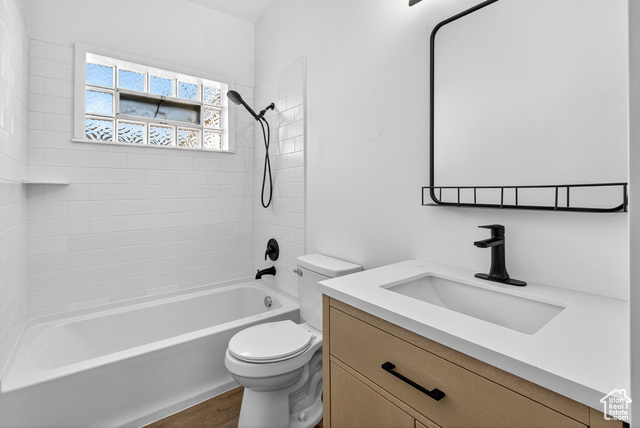Photo 6 for MLS #2098167 at 945 N 1200 West