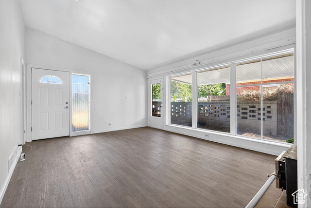 Photo 4 for MLS #2098167 at 945 N 1200 West