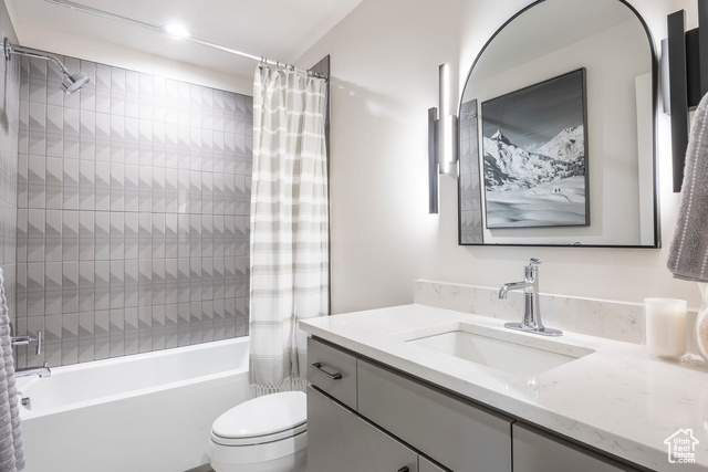 Photo 24 for MLS #2098188 at 5993 N Fairview Dr #228