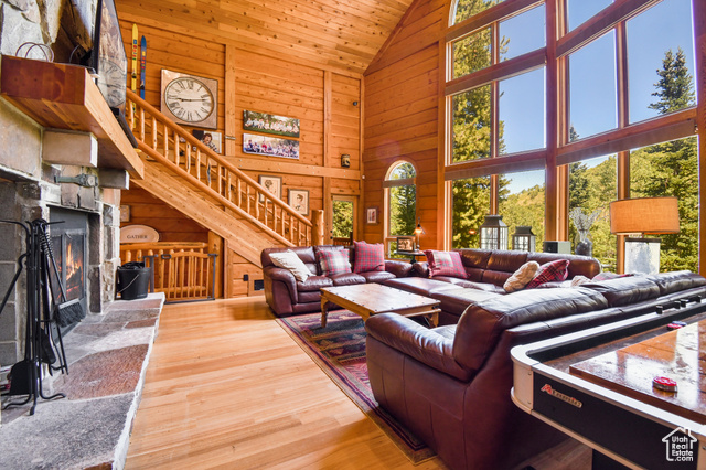 Photo 4 for MLS #2098192 at 8581 Shingle Mill Dr