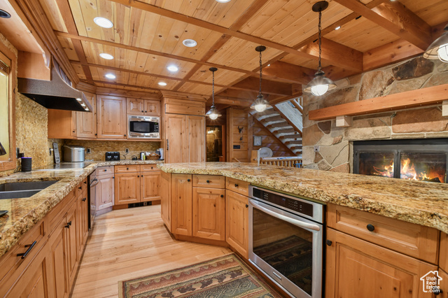 Photo 7 for MLS #2098192 at 8581 Shingle Mill Dr