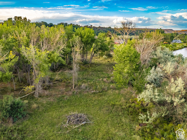 Photo 55 for MLS #2098205 at 20673 W East River Rd
