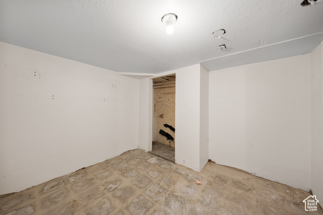Photo 28 for MLS #2098207 at 726 E 29th