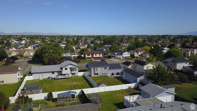 Photo 21 for MLS #2098252 at 3820 Foxglen Dr