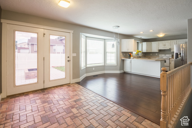 Photo 6 for MLS #2098261 at 373 S 3240 West
