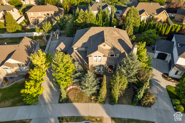 Photo 44 for MLS #2098286 at 292 E Clubview Ln