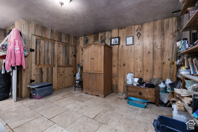 Photo 26 for MLS #2098296 at 440 N Quarry Rd
